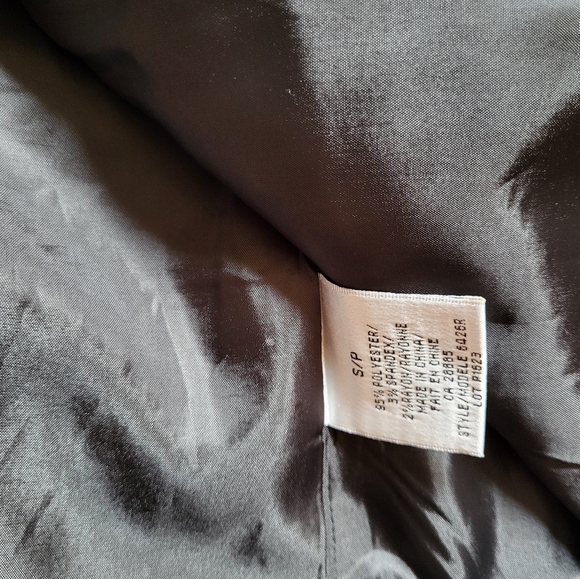 Women's Three-button Striped Embroidered Blazer Jacket and Skirt Set - Picture 5 of 9